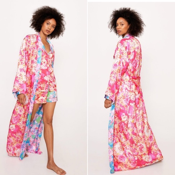 Nasty Gal Other - NASTYGAL Satin Floral Reversible Maxi Robe Size 4